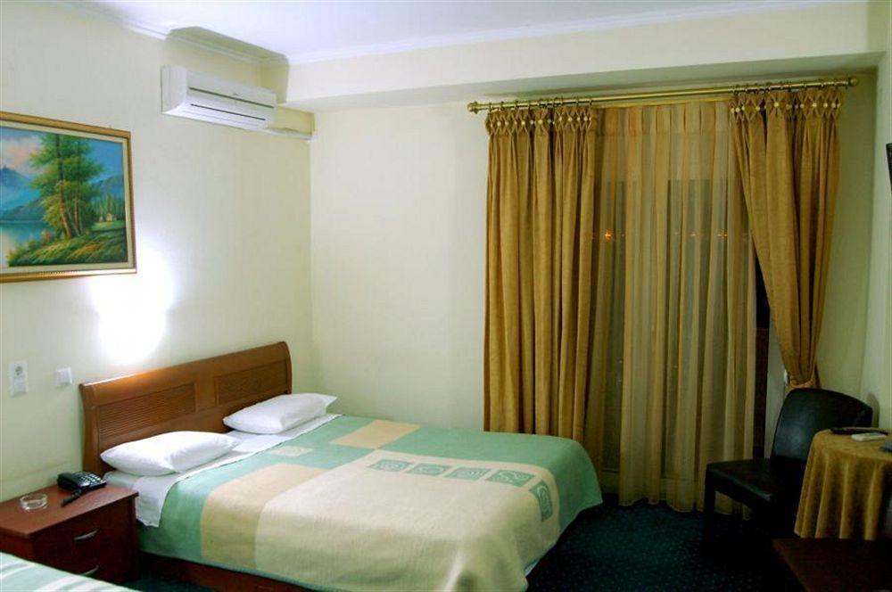 Hotel Alexandros Doxato Exterior photo